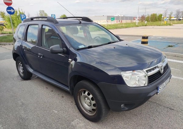 Dacia Duster cena 28900 przebieg: 102918, rok produkcji 2012 z Chełmża małe 211